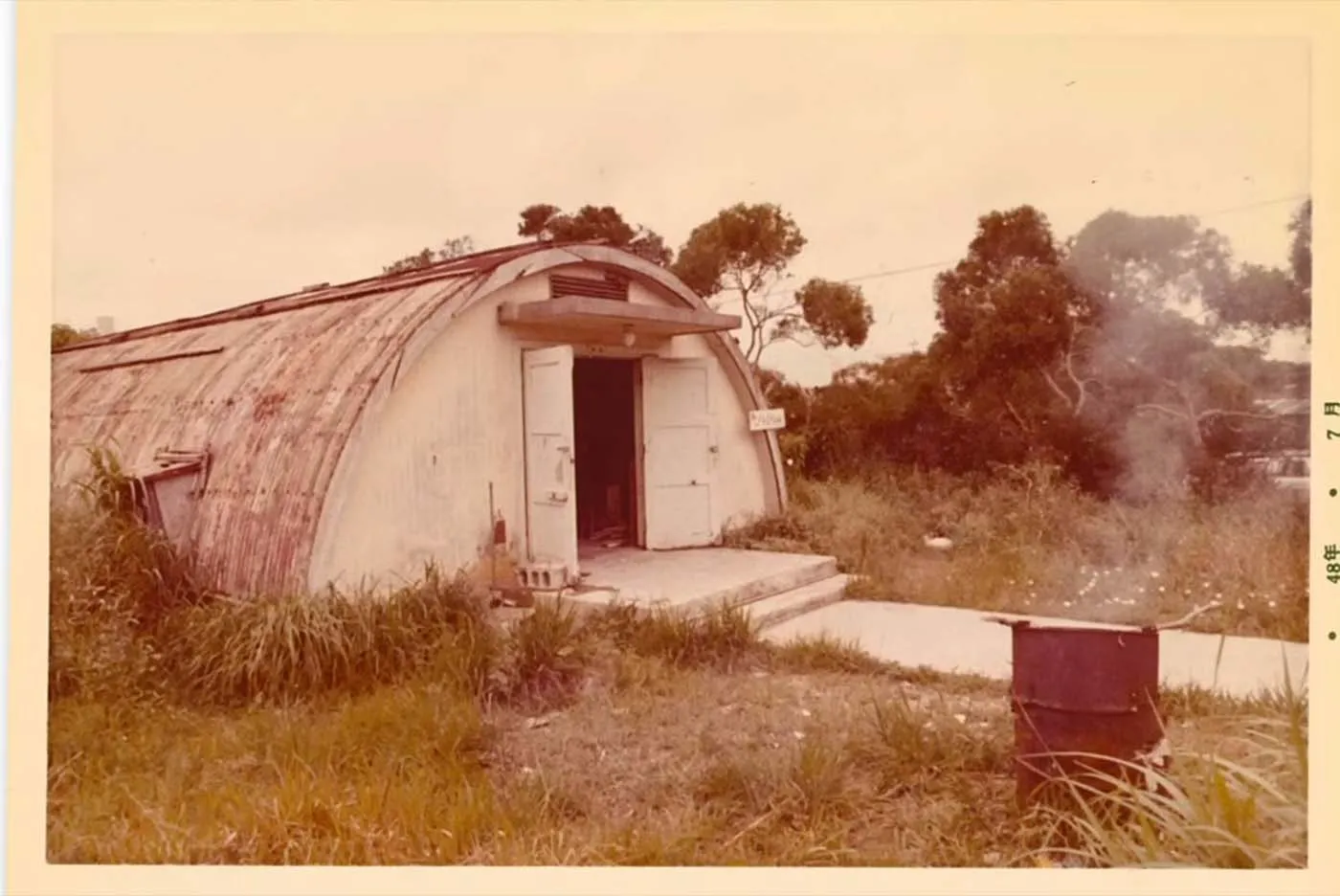 琉球びんがた事業協同組合 照屋和子広樹｜ニシムイ美術村跡