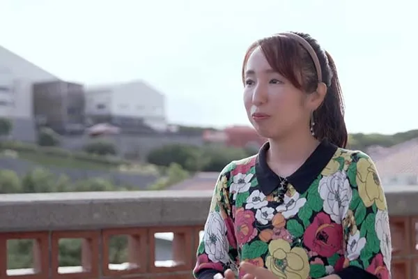 画家 平良 優季