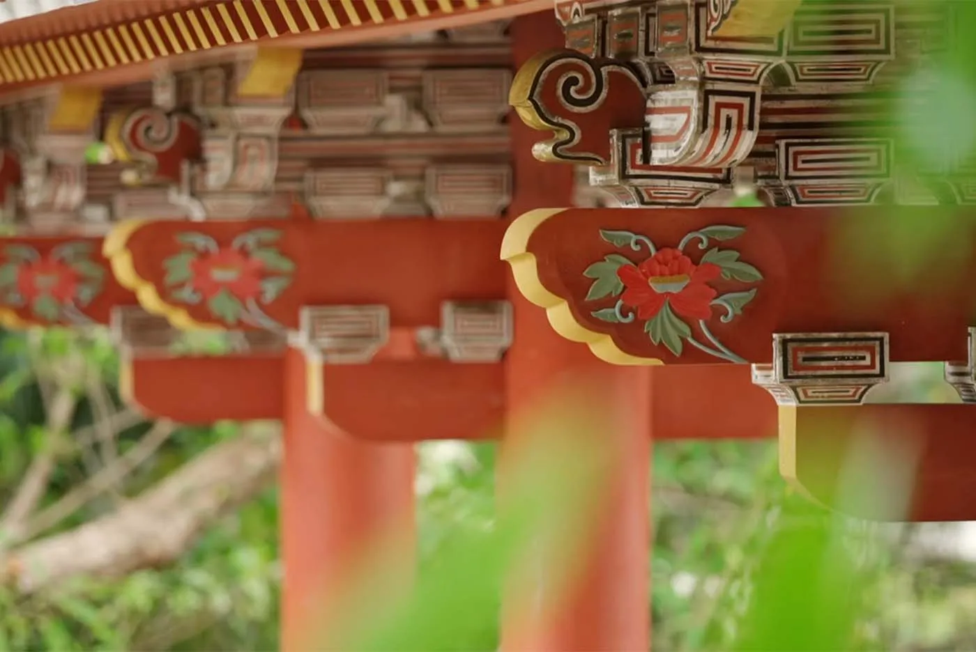 スタジオde-jin 石獅子作家 若山大地｜守礼門