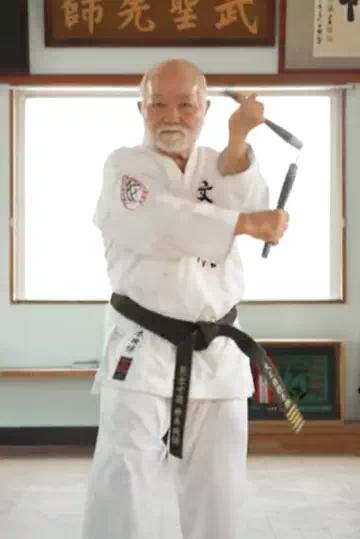 文武館総本部会長 仲本政博